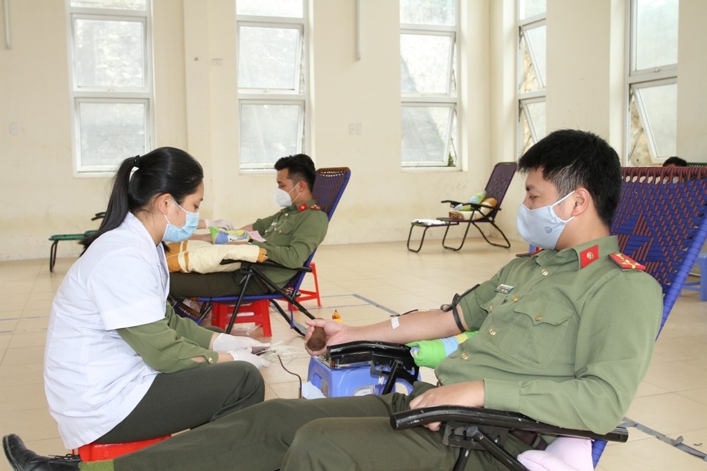 Cán bộ, chiến sỹ Công an tỉnh Yên Bái hiến trên 140 đơn vị máu