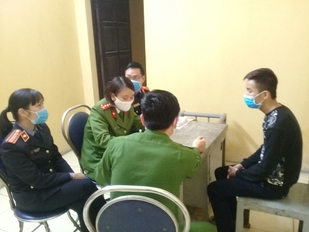 Khởi tố đối tượng đi xe máy đâm cán bộ Công an phường tại Hải Phòng