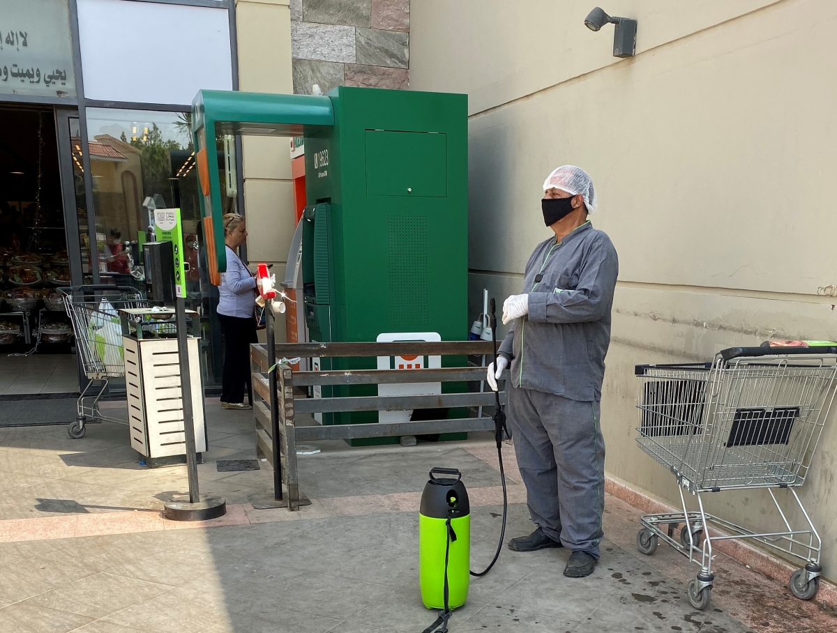 Số ca mắc Covid-19 tăng kỷ lục trong một ngày tại Ai Cập