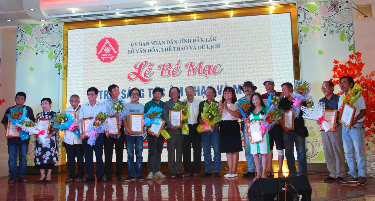 Bế mạc trại sáng tác âm nhạc và múa năm 2020 tại Đắk Lắk