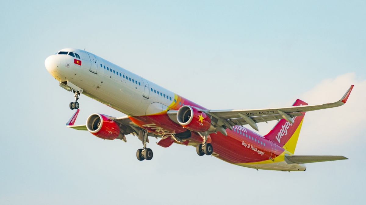 Vượt nắng, vượt gió, phượt Việt Nam cùng những chuyến bay Vietjet