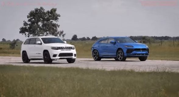 Jeep Grand Cherokee Trackhawk đọ tốc độ cùng siêu SUV Lamborghini Urus