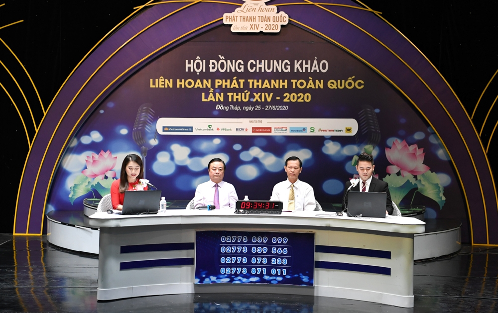 Tranh tài “phát thanh trực tiếp” hấp dẫn ở LHPT toàn quốc lần thứ XIV