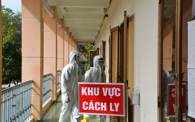 Cả chục học sinh tiểu học tiếp xúc với bạn là bệnh nhân 842 mắc Covid-19