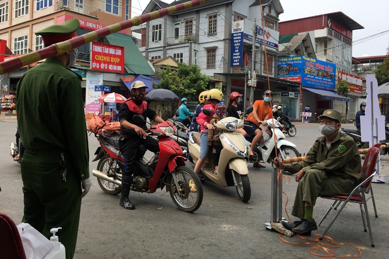 Báo về cơ quan, đơn vị để xử lý người vi phạm phòng chống dịch Covid-19