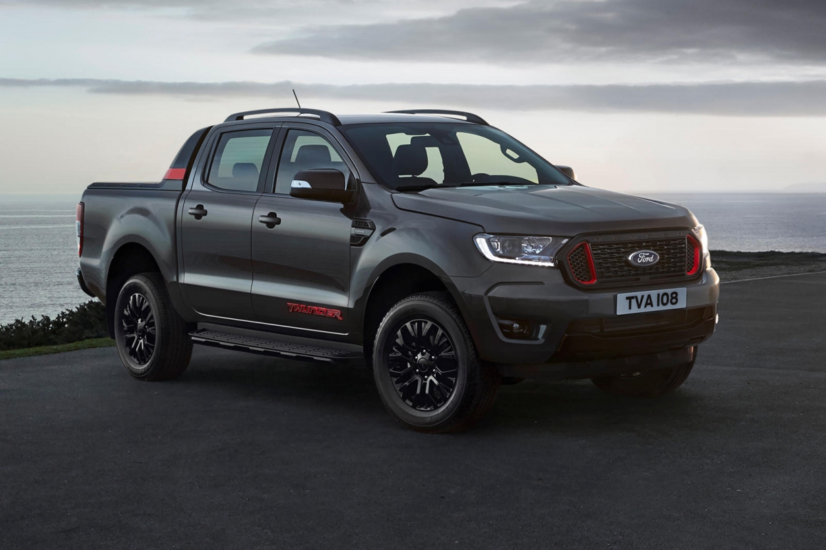 Khám phá Ford Ranger Thunder vừa trình làng