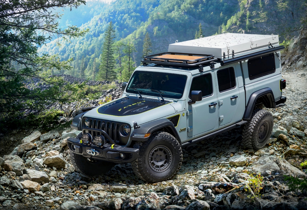 Jeep Gladiator Farout - Xe dành cho người thích đi du lịch dài ngày