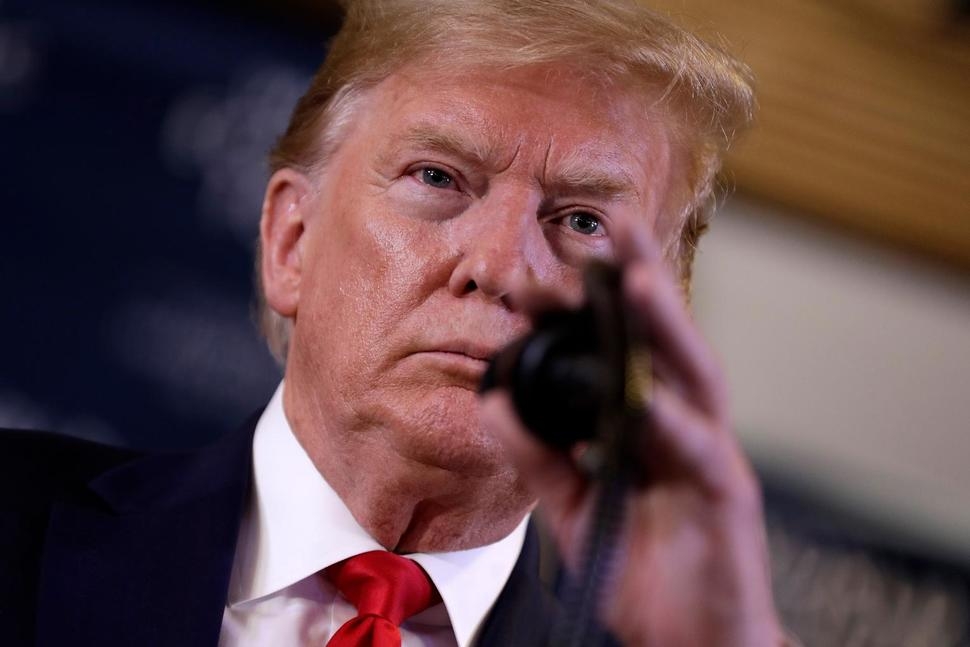 Khi ông Trump lần đầu tiên công khai nói về Covid-19 thì đã quá muộn?