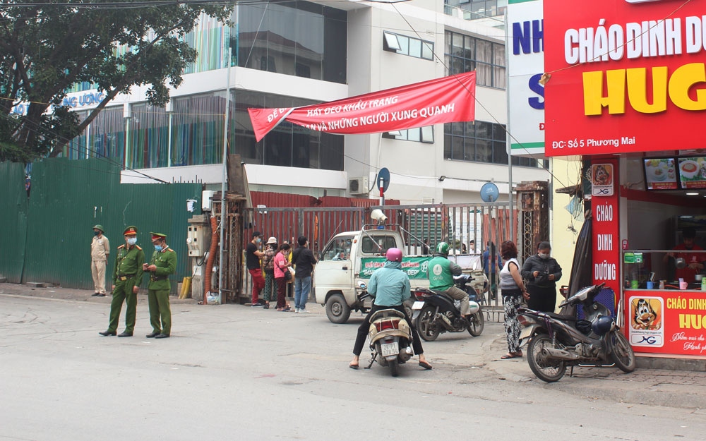 289 công an tham gia chống Covid-19 ở BV Bạch Mai có kết quả xét nghiệm âm tính