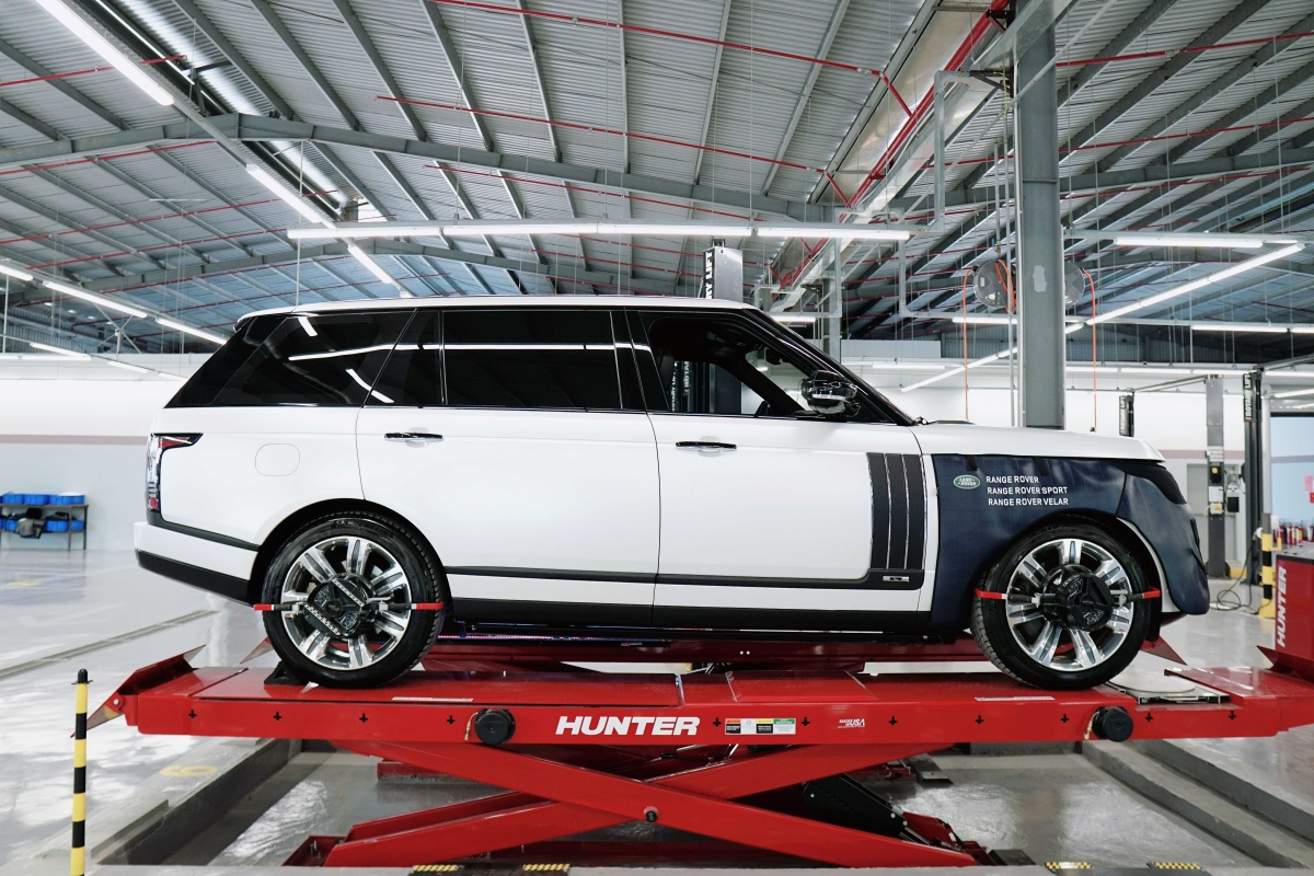 Jaguar Land Rover Việt Nam kiểm tra xe miễn phí và ưu đãi hậu Covid-19