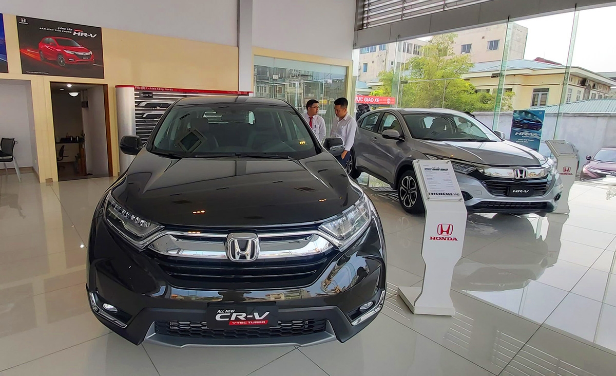Doanh số nhiều mẫu xe biến động bất ngờ trong tháng 5