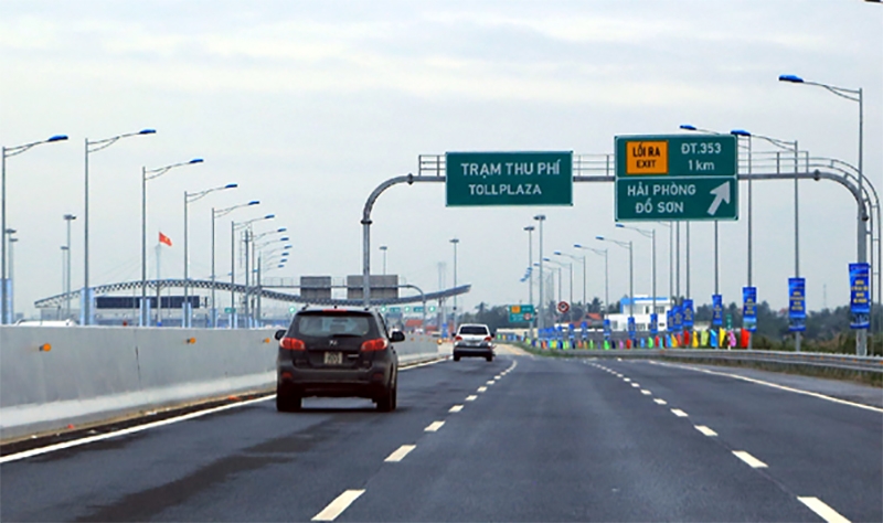 Giảm phí bảo trì đường bộ đến hết năm 2020