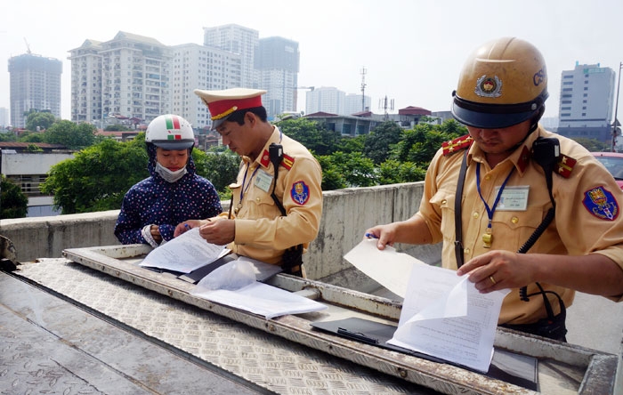 Các bước nộp phạt vi phạm giao thông trực tuyến nhanh nhất