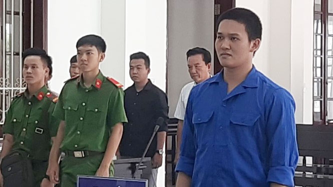 Bắn đồng đội, chiến sĩ nghĩa vụ lĩnh 4 năm tù