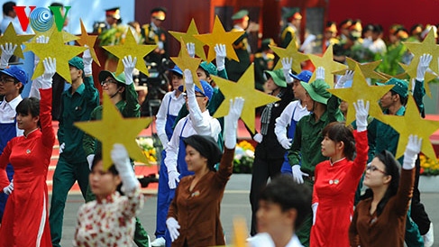 Tám ngàn ngày hội tụ vào Ba mươi tháng tư lịch sử