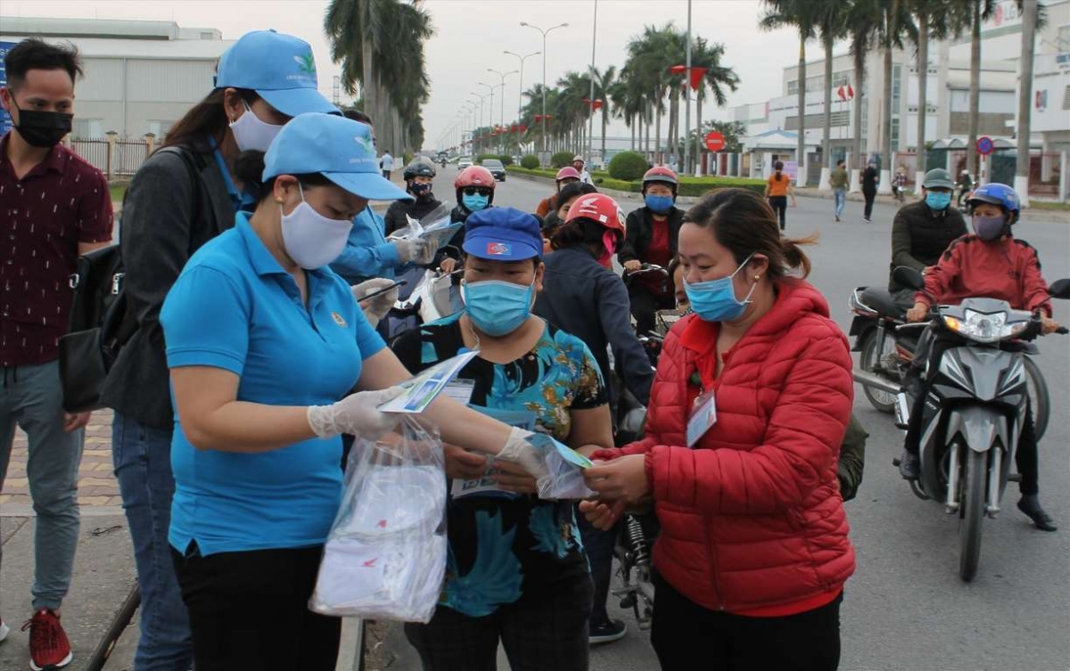 Covid-19 tác động nghiêm trọng tới việc làm và số giờ làm toàn cầu