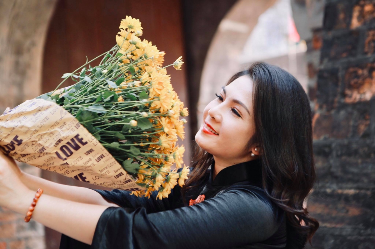 NSƯT Diệu Hương ra MV vè Huế “10 nên phòng chống Covid“