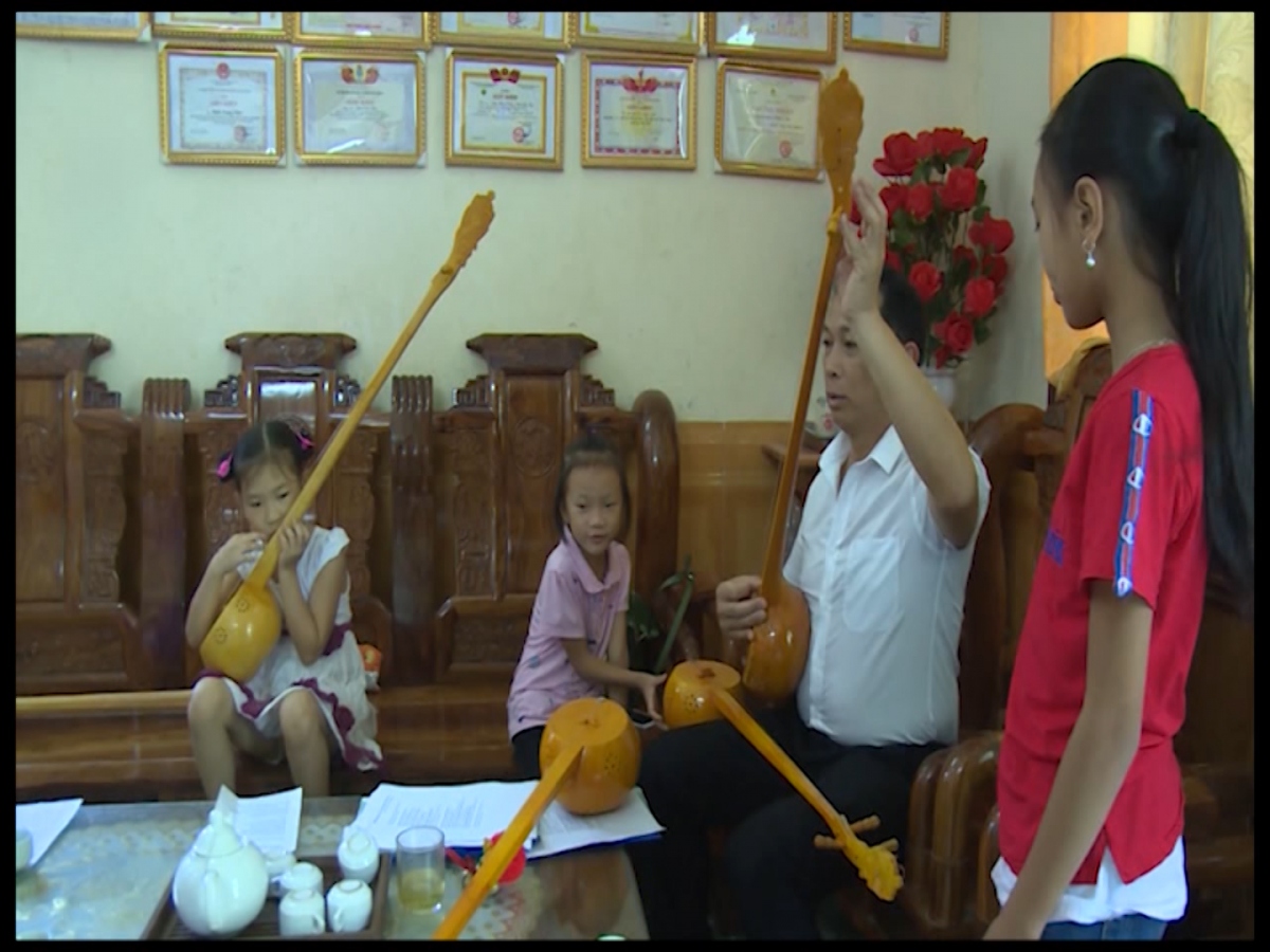 Gìn giữ điệu then trên quê hương Nguyên Bình