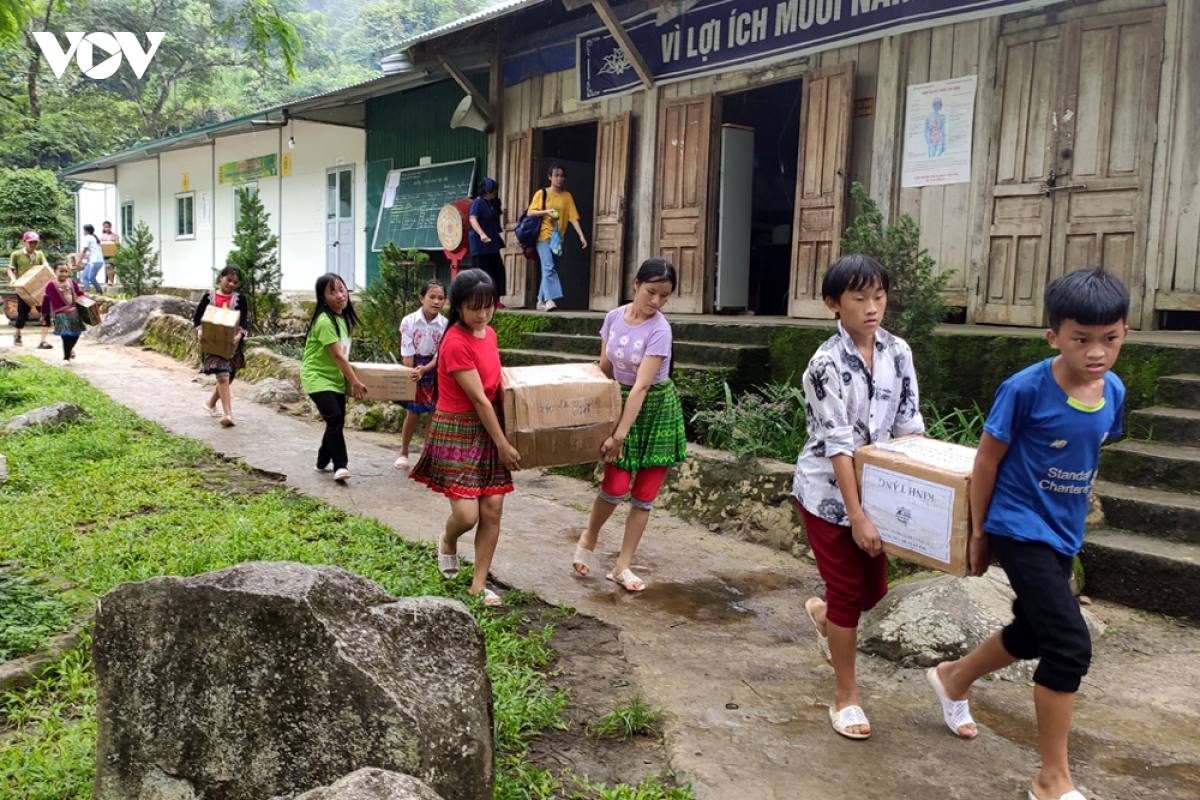 mang tet trung thu tu ha noi len vung cao nam ban hinh anh 10
