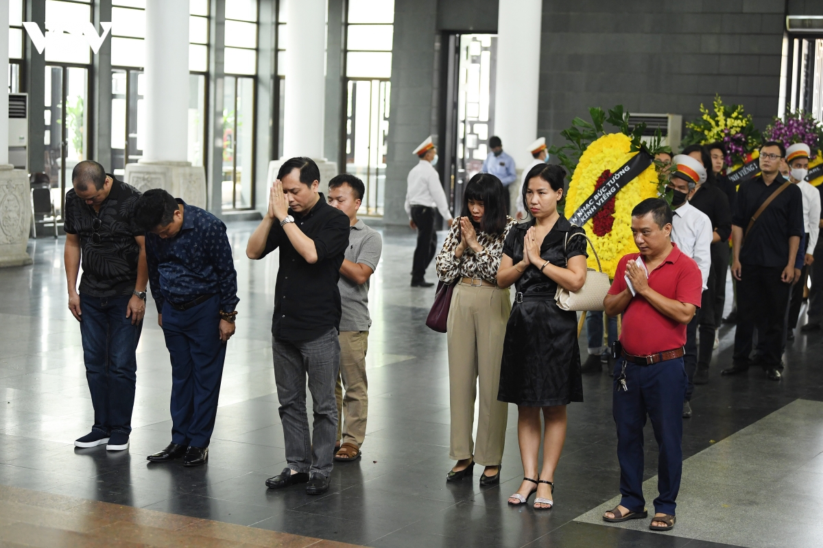 tung duong khoc nuc no ben linh cuu nhac si pho Duc phuong hinh anh 16