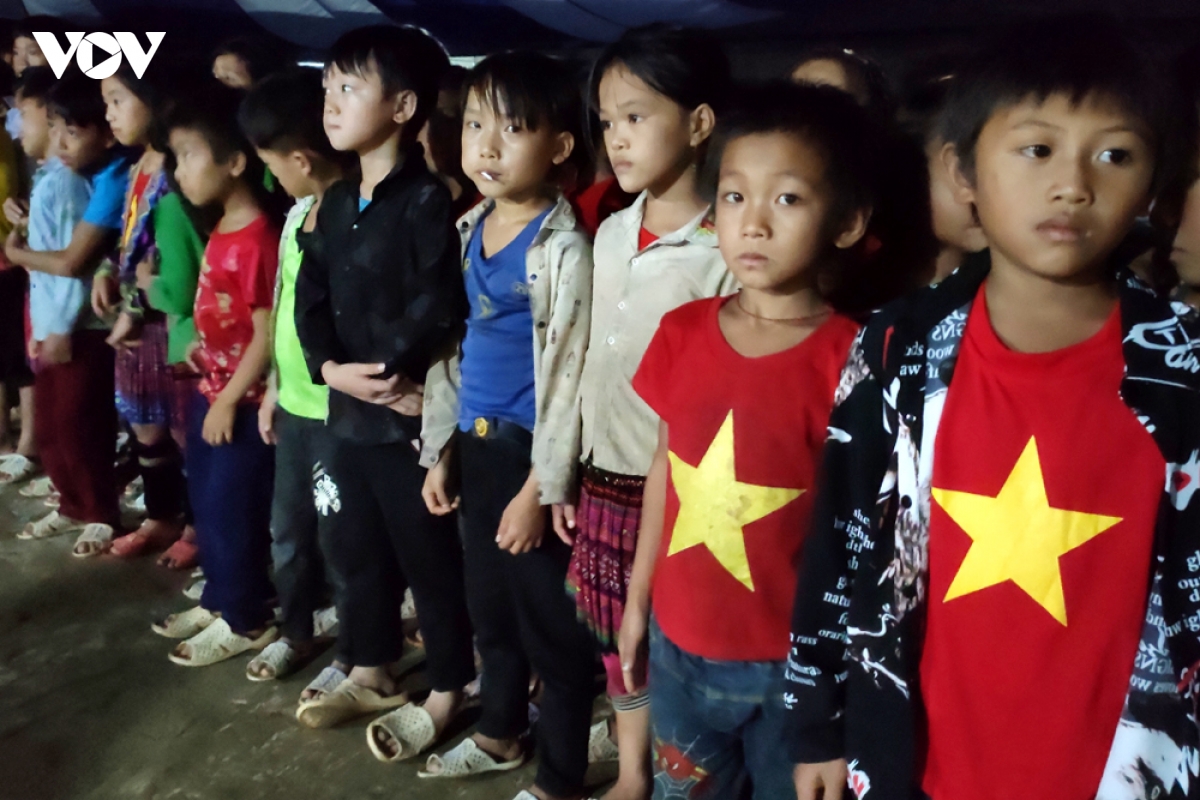 mang tet trung thu tu ha noi len vung cao nam ban hinh anh 18