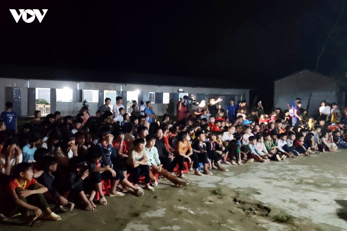 mang tet trung thu tu ha noi len vung cao nam ban hinh anh 19