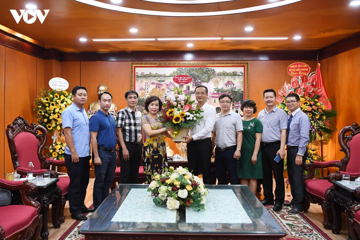 cac dia phuong, don vi chuc mung vov nhan ky niem 75 nam thanh lap hinh anh 10
