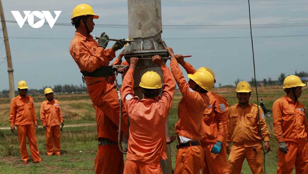 Thua Thien Hue, Quang Nam strive to overcome aftermath of Storm Noul