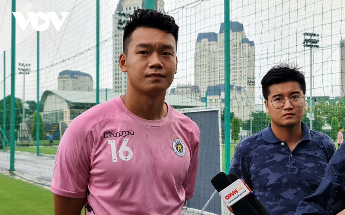 cong phuong vang mat, sao ha noi fc tu tin danh bai tphcm hinh anh 1