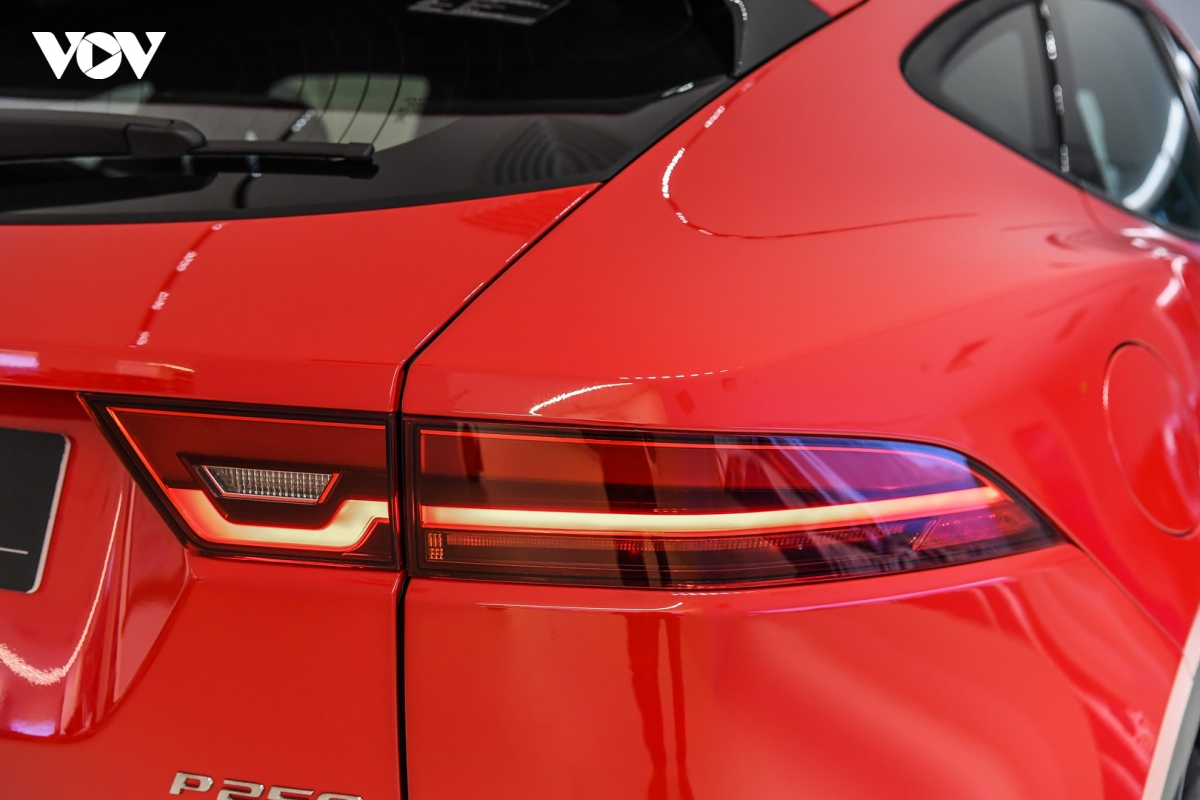 can canh jaguar e-pace gia 3,08 ty dong hinh anh 7