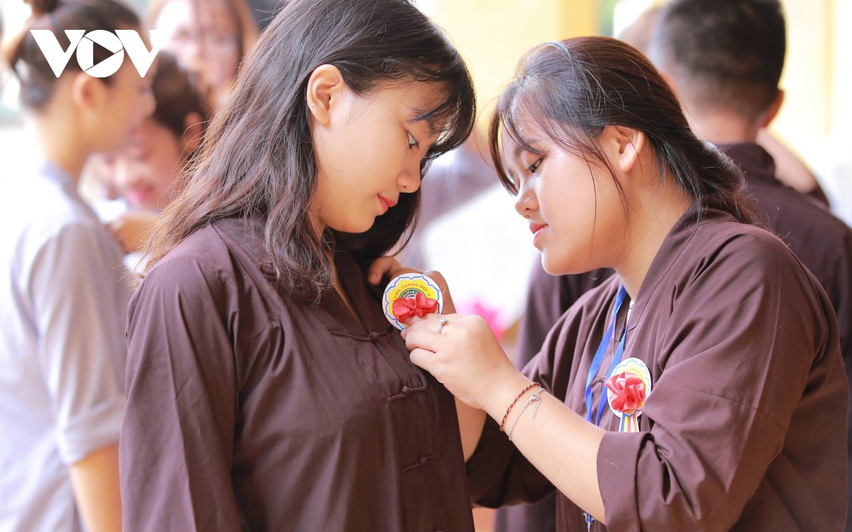 vu lan bao hieu ngay nao cung la ngay hieu dao hinh anh 2