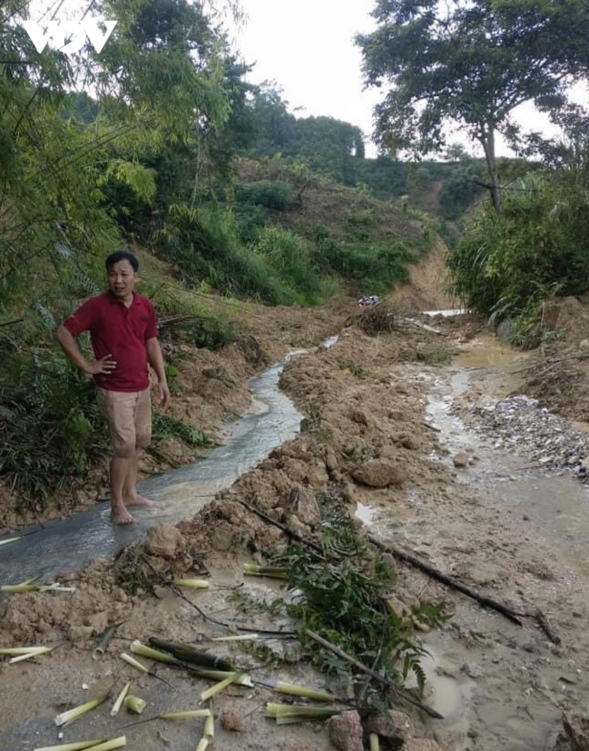 huyen luc yen, yen bai khac phuc giao thong sau mua lu hinh anh 1