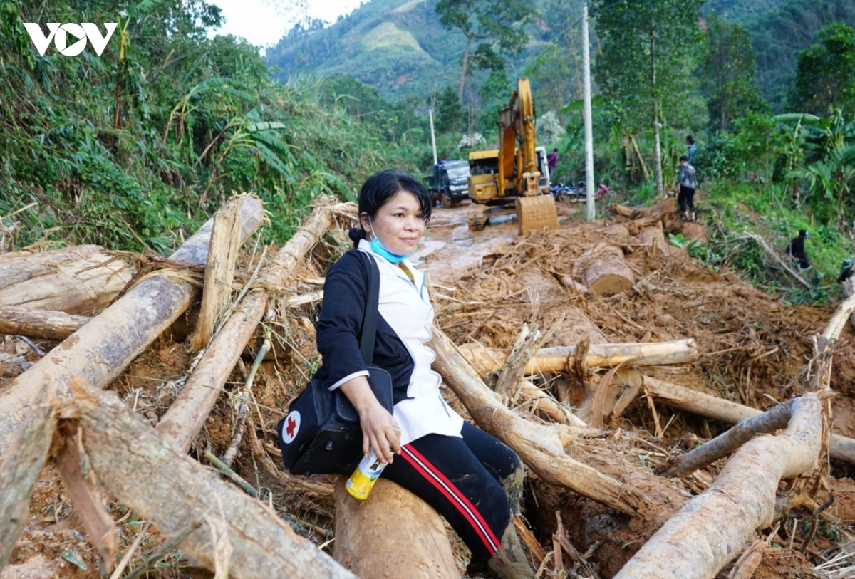 mua lu, sat lo dat o quang nam da lam 44 nguoi chet va mat tich hinh anh 88