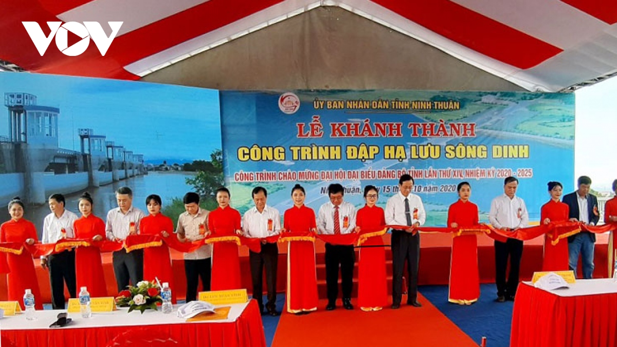 Dai hoi Dang bo tinh ninh thuan khong nhan hoa chuc mung hinh anh 3