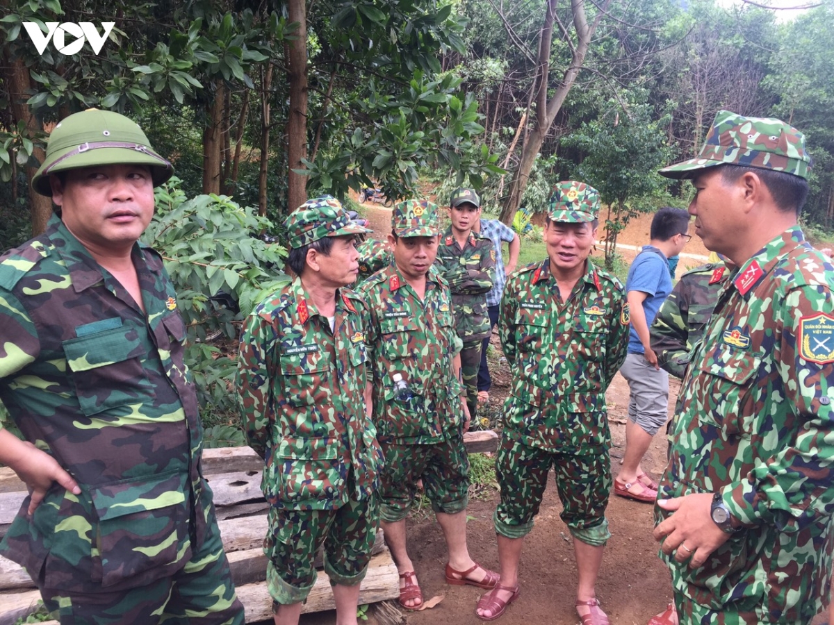 mua lu, sat lo dat o quang nam da lam 44 nguoi chet va mat tich hinh anh 75