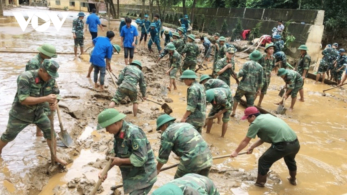 “Bao giờ cũng thế, ở đâu khó khăn, ở đó có quân đội”