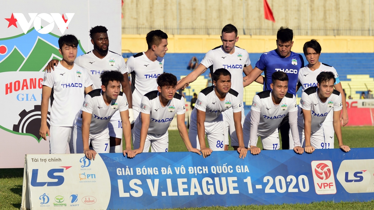 vong 2 v-league 2020 giai doan ii Dai tiec bong da o pleiku hinh anh 1