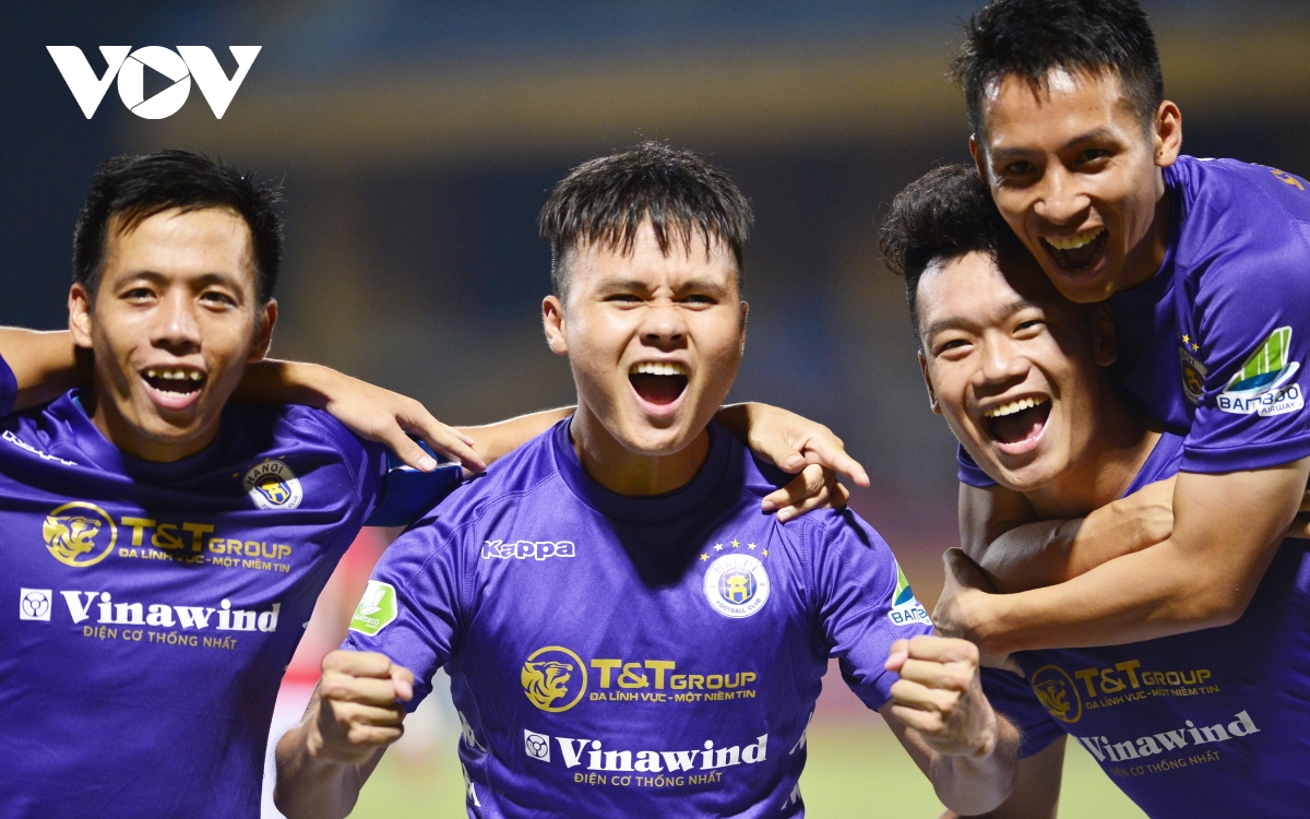 van quyet toa sang, ha noi fc danh bai ha tinh de thoi lua vao viettel hinh anh 4