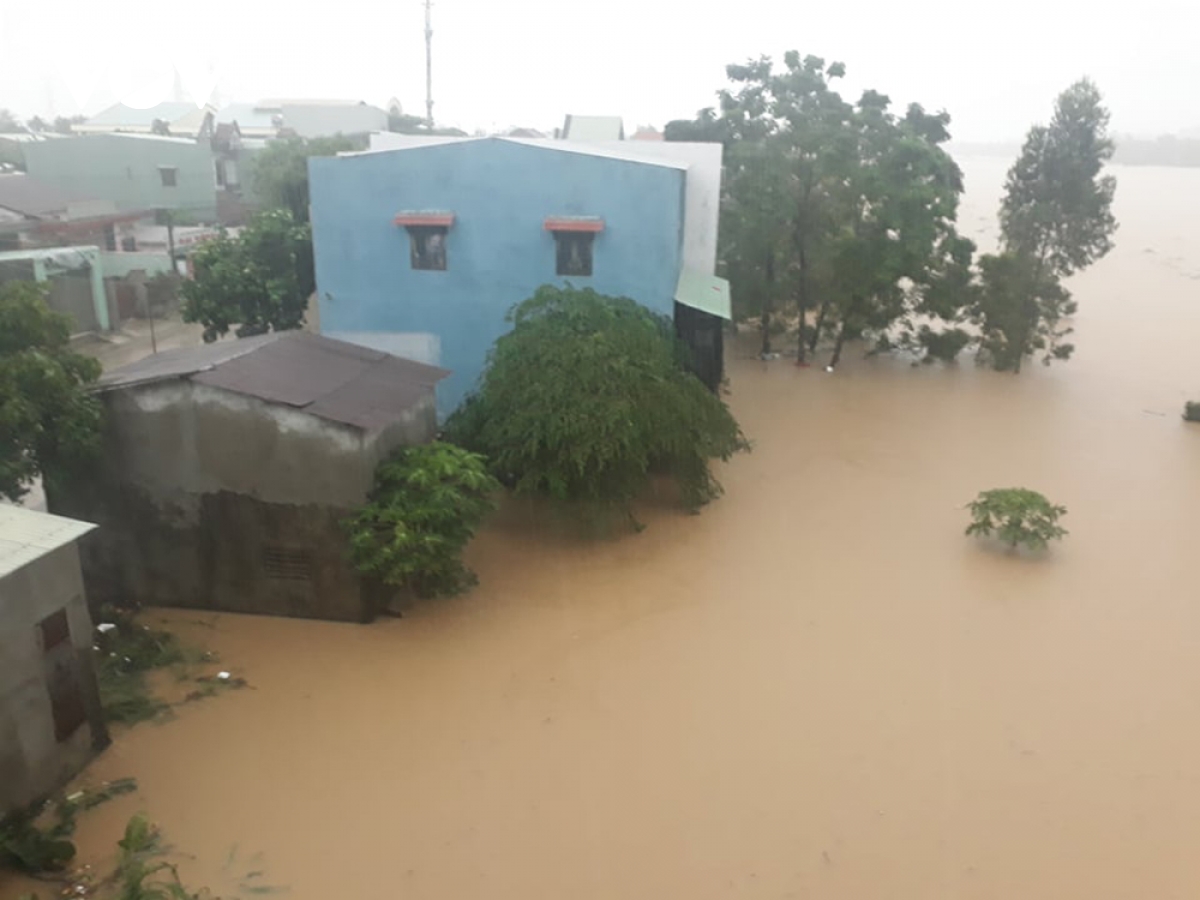 mua lon, hang tram ho dan o quang nam bi ngap sau hinh anh 2