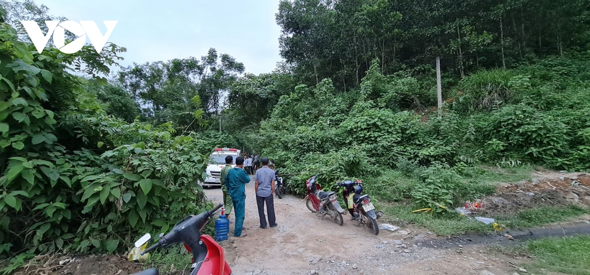 nguoi dan bang hoang phat hien mot bo xuong nguoi trong rung hinh anh 1