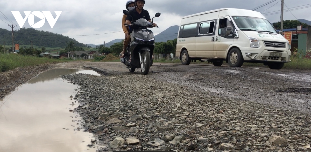 quốc lộ 19 qua gia lai xuống cấp nghiêm trọng hình ảnh 2 quoc lo 19 qua gia lai xuong cap nghiem trong hinh anh 2