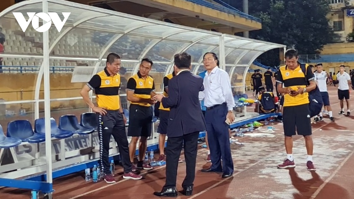 ha noi fc hoa thanh hoa, bau hien noi dieu bat ngo voi bau De hinh anh 1