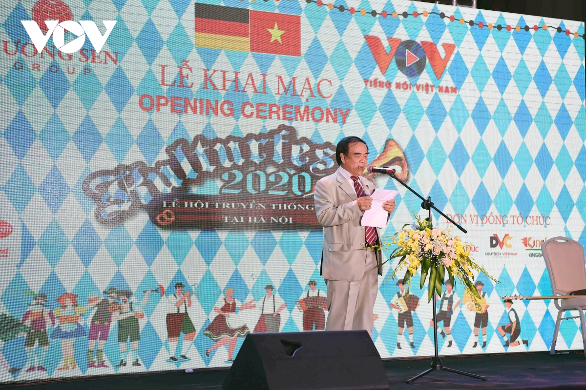 tung bung khai mac le hoi van hoa viet - Duc kulturfest 2020 hinh anh 3