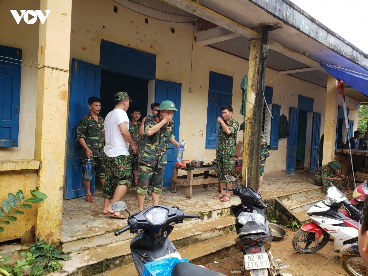 mua lu, sat lo dat o quang nam da lam 44 nguoi chet va mat tich hinh anh 11