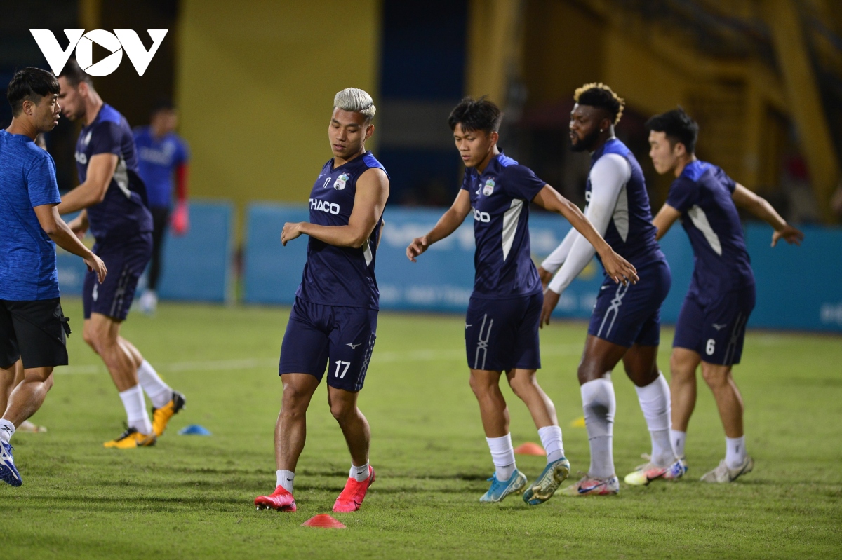  song sat bruno - venancio toa sang, viettel thang de hagl 4-1 tai hang Day hinh anh 4