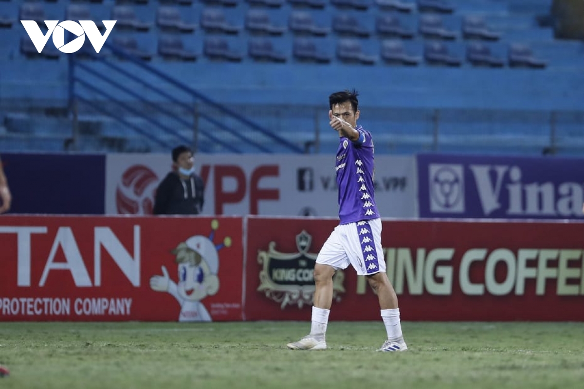 văn quyết - quang hải lập công, hà nội fc lần thứ 4 ca khúc khải hoàn trước tphcm hình ảnh 11 van quyet - quang hai lap cong, ha noi fc lan thu 4 ca khuc khai hoan truoc tphcm hinh anh 11