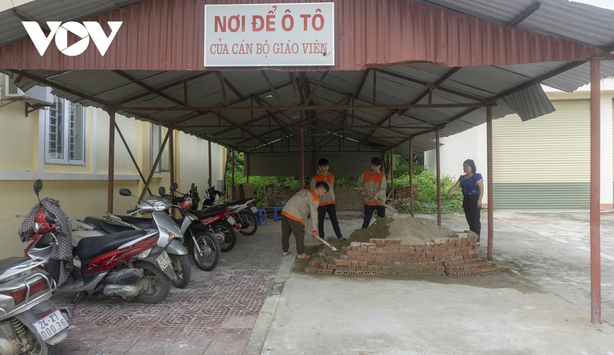 nguy co sinh vien phai bo hoc vi truong thieu tram trong phong hoc va ki tuc xa hinh anh 3