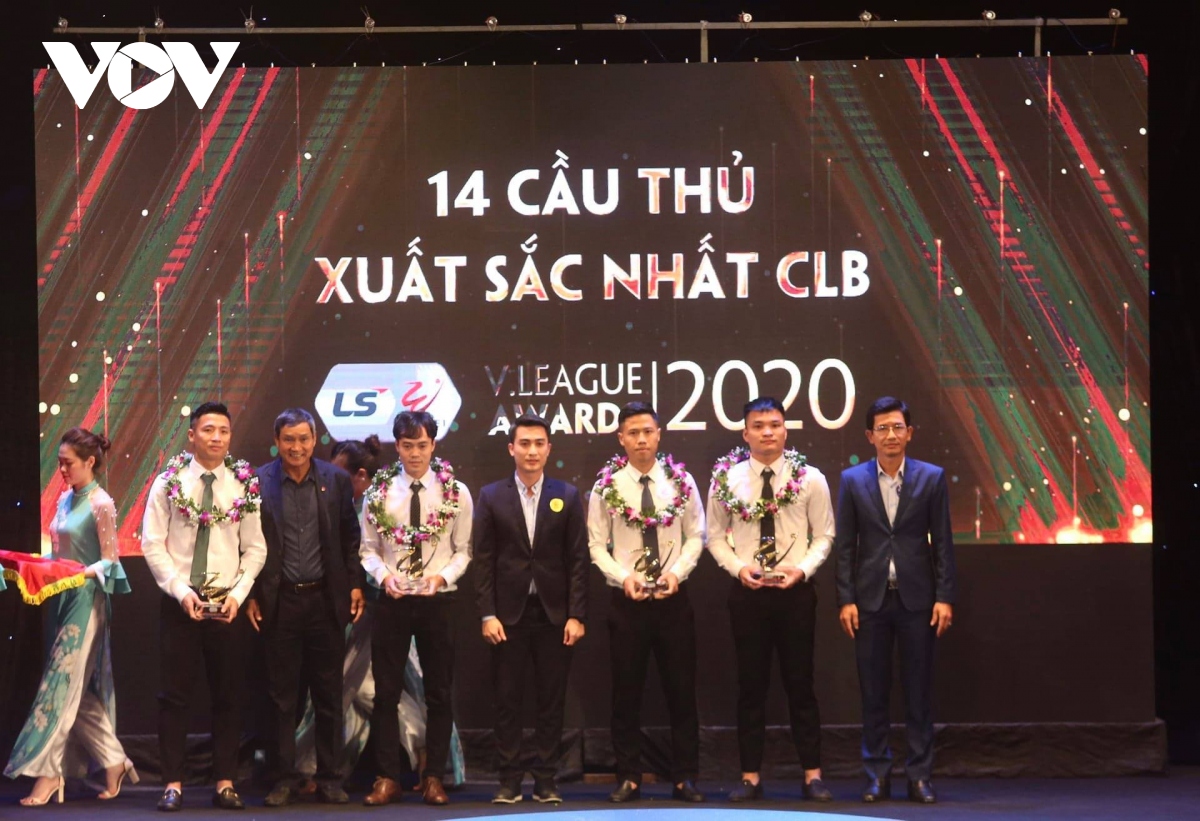 toan canh le trao giai v-league awards 2020 hinh anh 5
