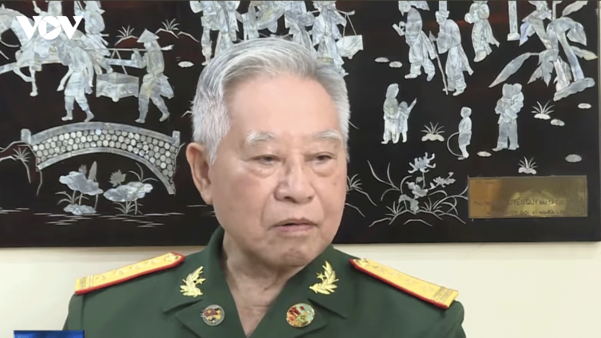 "Là Anh hùng nhưng không thoát khỏi cám dỗ của quyền lực và tiền bạc"