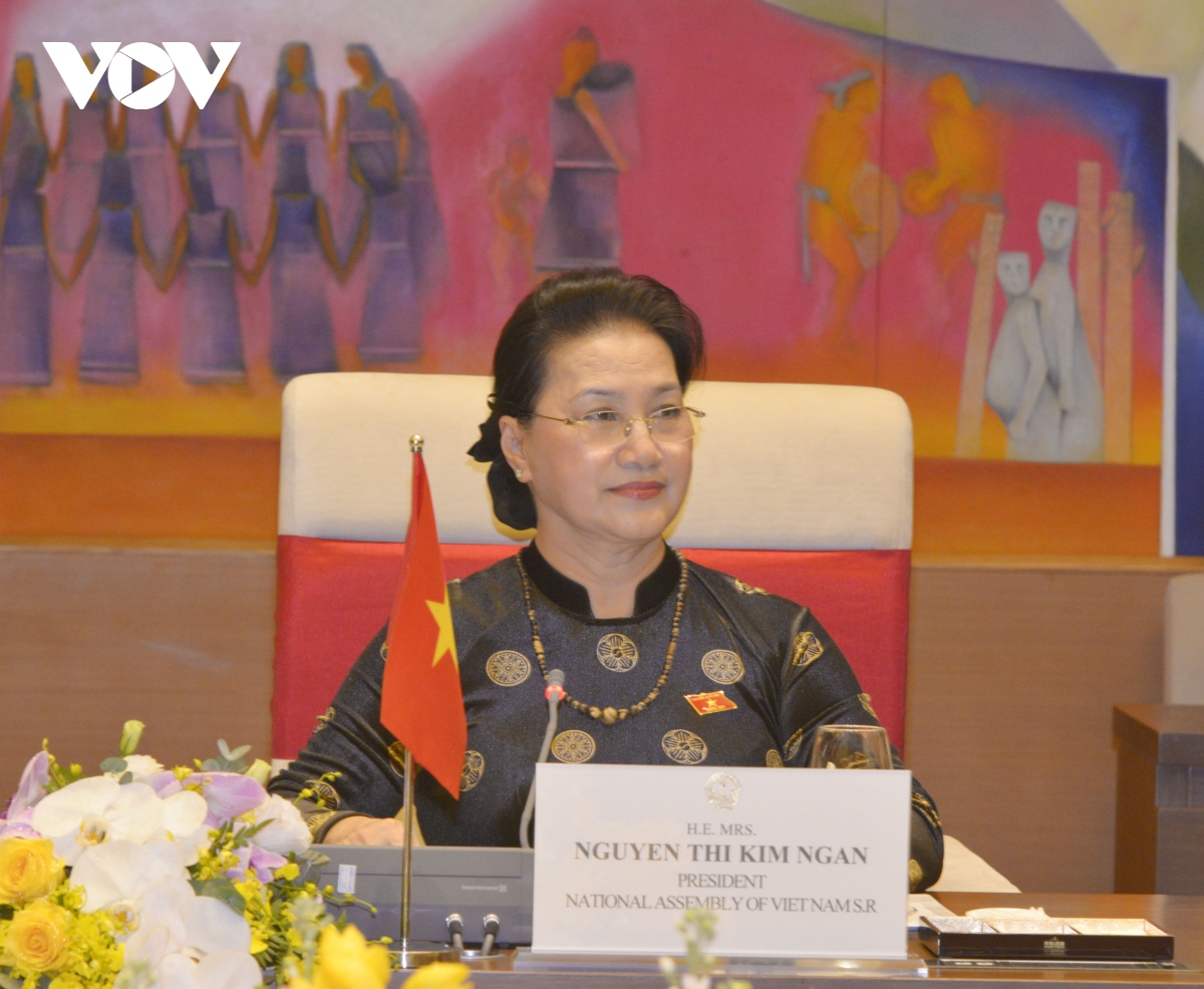 chủ tịch quốc hội nguyễn thị kim ngân đón, hội đàm với chủ tịch quốc hội hàn quốc hình ảnh 3 chu tich quoc hoi nguyen thi kim ngan don, hoi dam voi chu tich quoc hoi han quoc hinh anh 3